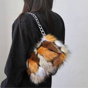 Elegant Faux Fur Shoulder Bag with Chain Strap